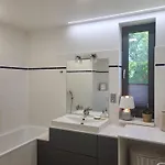 V Praze 6, Sedlec דירה פראג